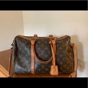 Louis Vuitton Shoulder Bag